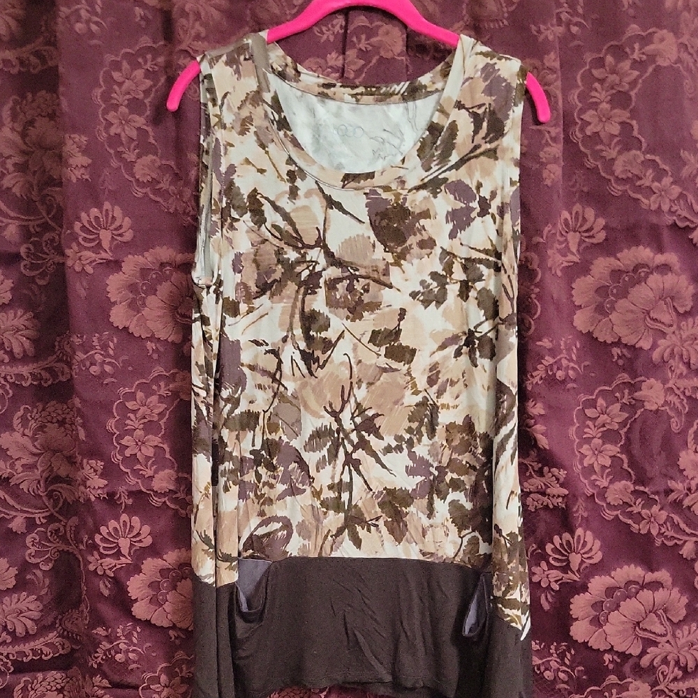 LOGO by Lori Goldstein Asymmetrical Brown Tan Sleeveless Tank Top